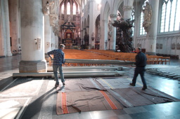 Minifoto herplaatsen frontpijpen Sint-Rombouts Mechelen